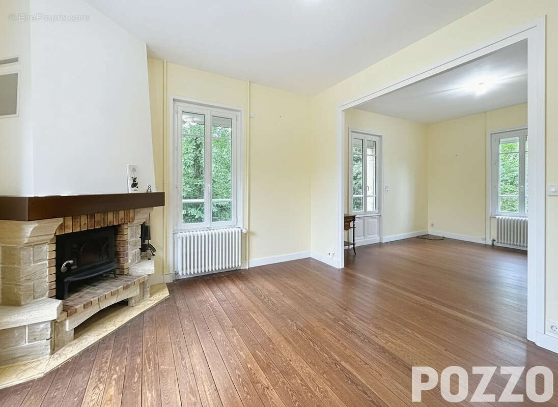 A vendre Maison de caractère  8 pièces terrain 4 404 m2  Douvres-la-Délivrande 14440 - photo 13