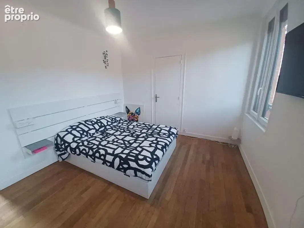 PROPRIETE - MAISON DE MAITRE L'AIGLE 12 pièce(s) 285 m2 avec piscine couverte - photo 8