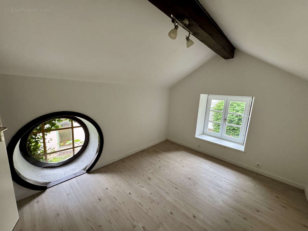Vente jolie villa sur terrain de 602 m2 avec petite dépendance LUXEUIL LES BAINS - photo 35