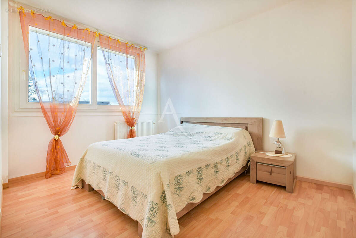 Maison à BRIE-COMTE-ROBERT