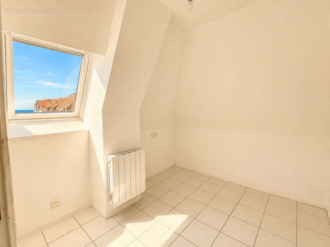 2 pieces vue mer 21,17 m2 + balcon - photo 5