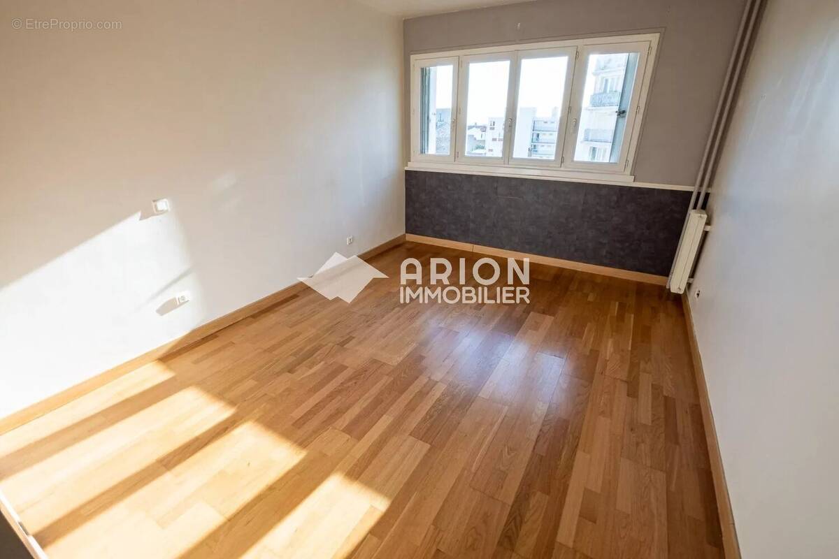 Appartement à BAGNOLET
