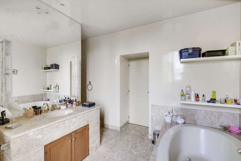 Appartement à LE PONTET