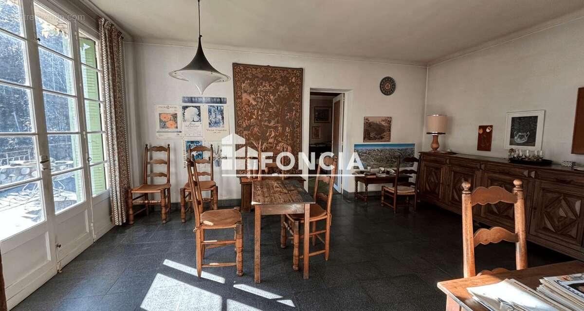 Maison à VILLENEUVE-LES-AVIGNON