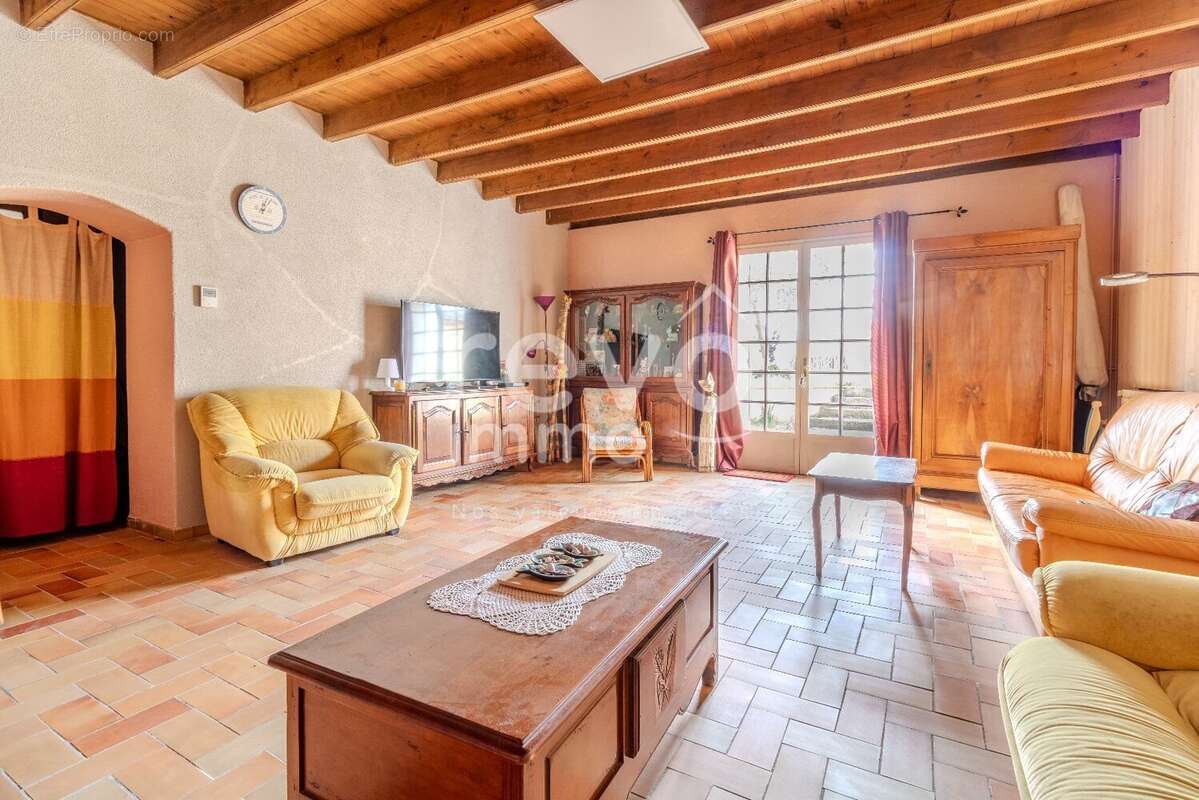 Maison à MONSEGUR