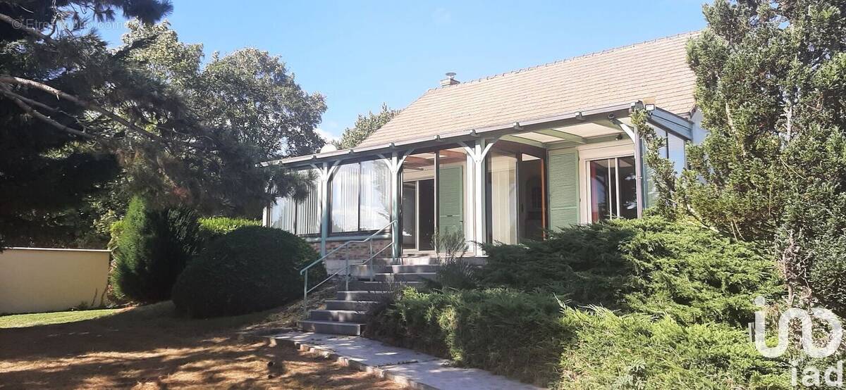 Photo 1 - Maison à CLAVILLE