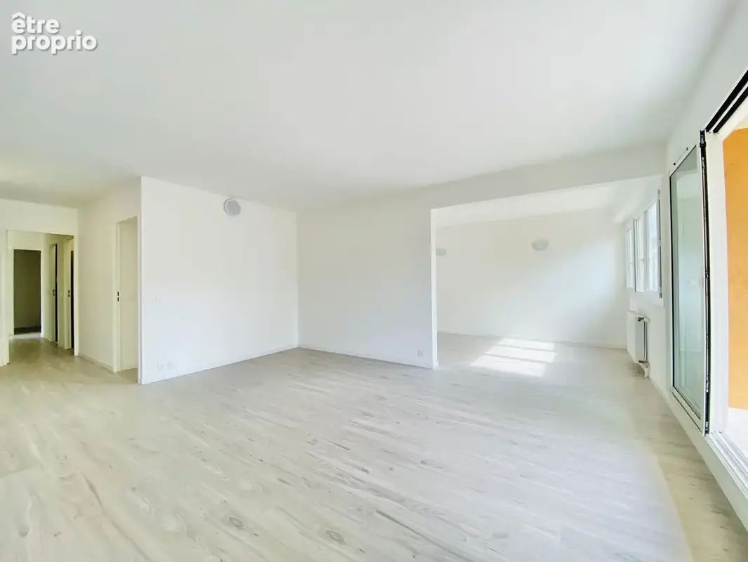Appartement à MARSEILLE-11E