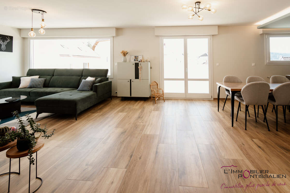 Appartement à PONTARLIER