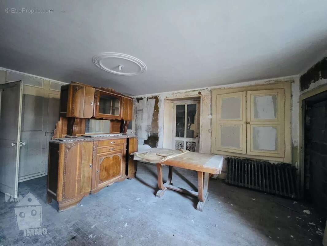 Maison à NOVIANT-AUX-PRES