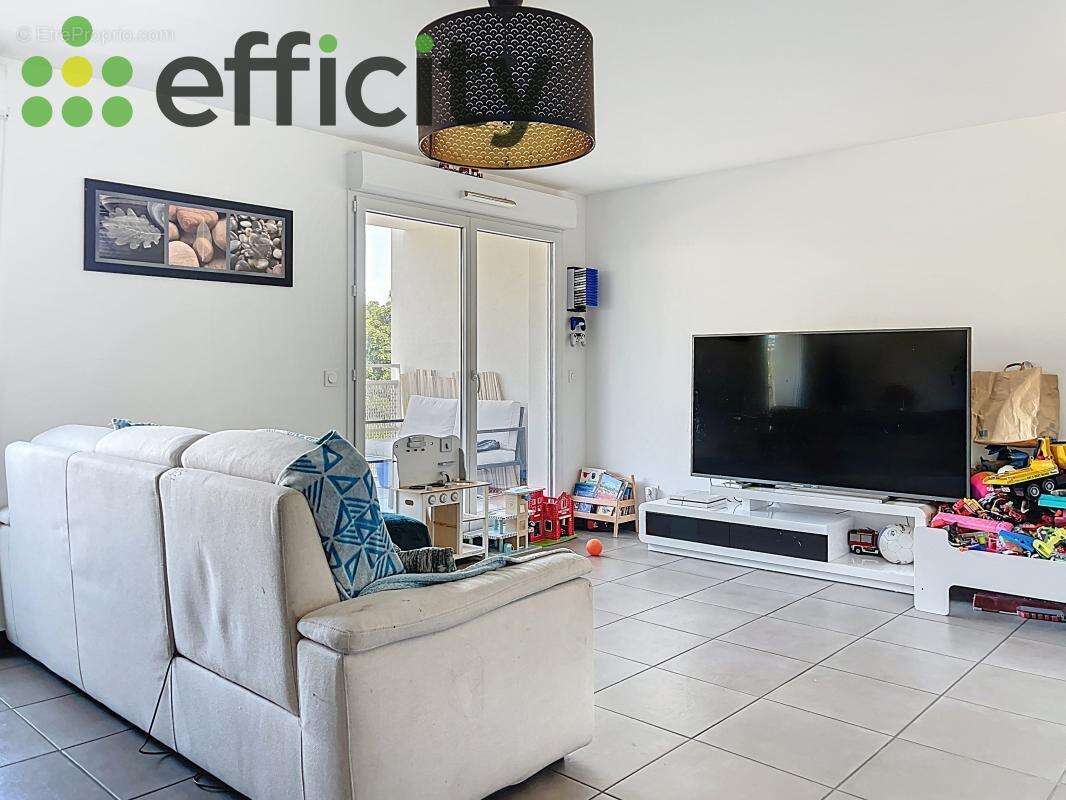 Appartement à VAULX-EN-VELIN