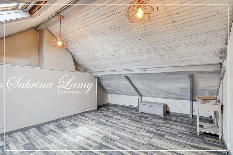  Maison avec dépendance à fort potentiel – Loisy-en-Brie (51130) - Jardin - Terrasse - photo 9