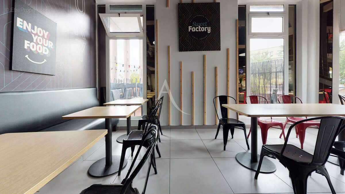 Commerce à CONFLANS-SAINTE-HONORINE