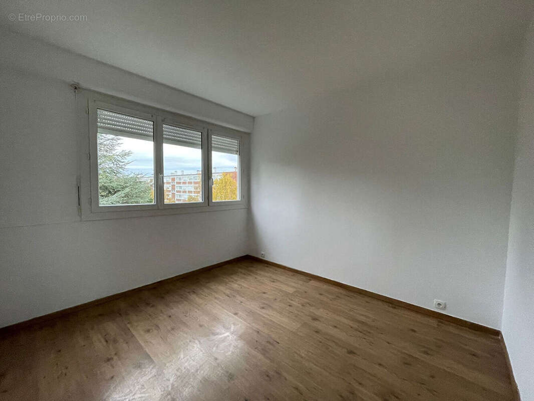 Appartement à AUBERGENVILLE