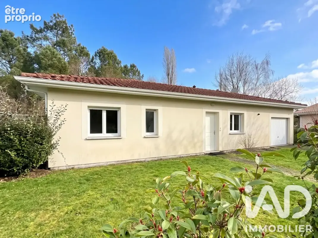 Photo 1 - Maison à SALLES