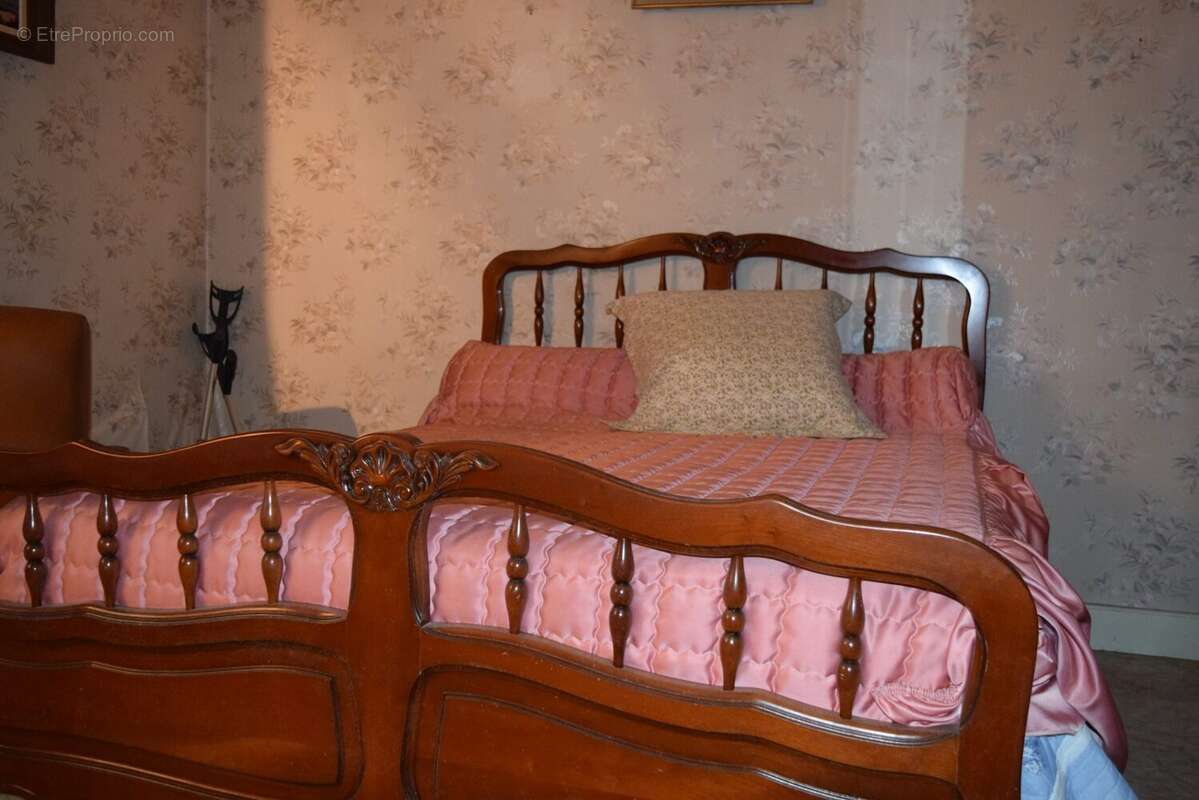 Maison 90 m² à Viscomtat  - photo 9