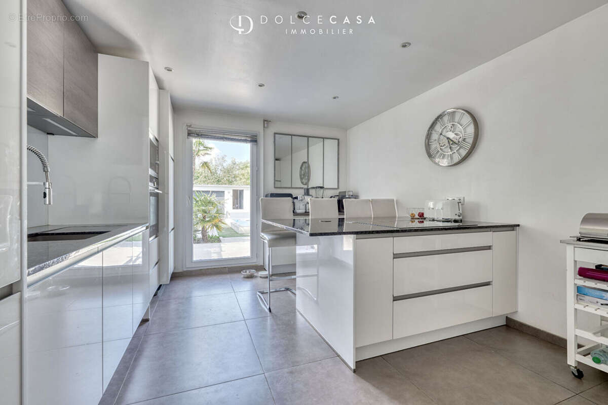 Maison à NEUILLY-PLAISANCE