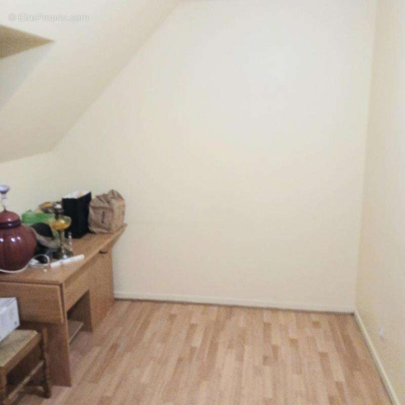 A vendre Magnifique maison de 7 pièces 135m² à Pierrefitte-Sur-Seine(Saint-Denis) - photo 9