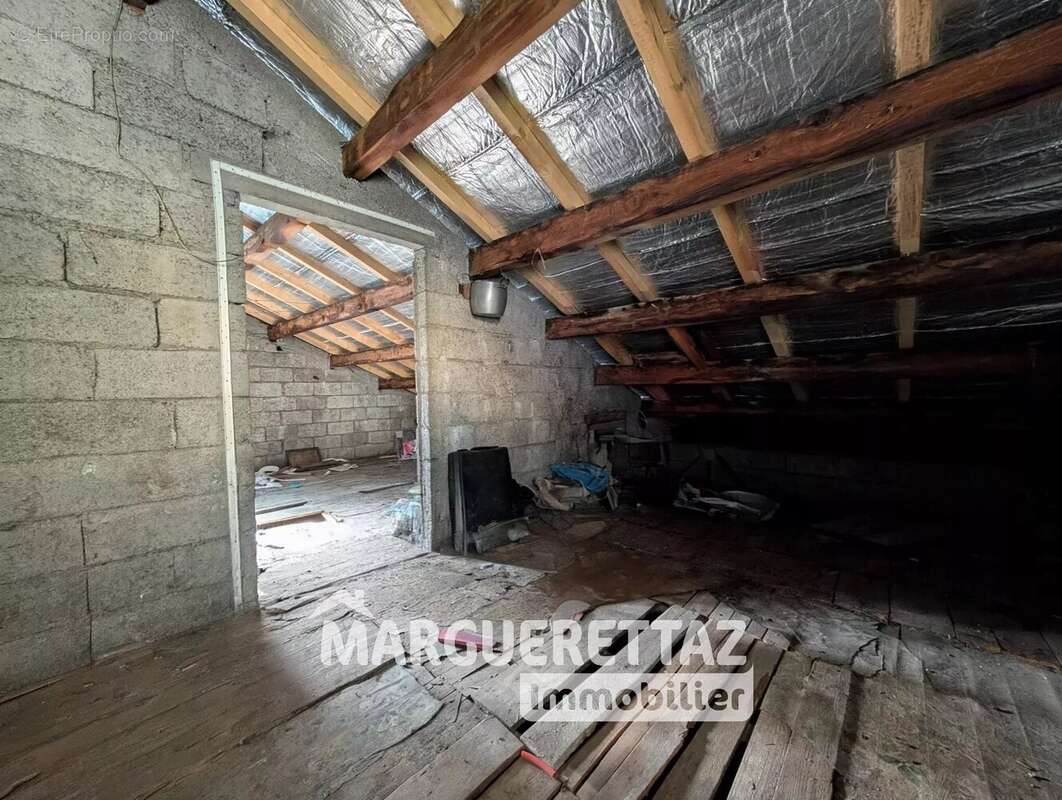 Maison à SAINT-JEOIRE