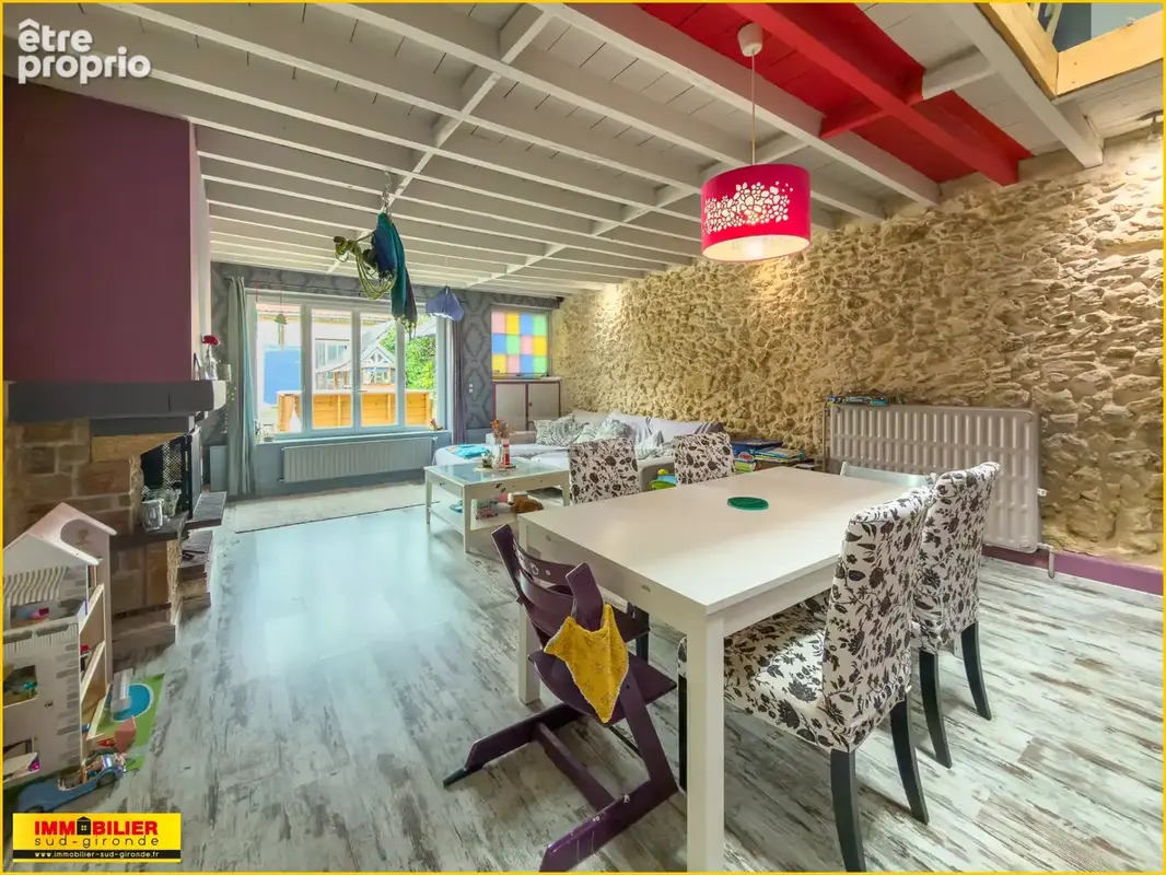 Maison de famille en pierre, rénovée avec caractère - photo 9