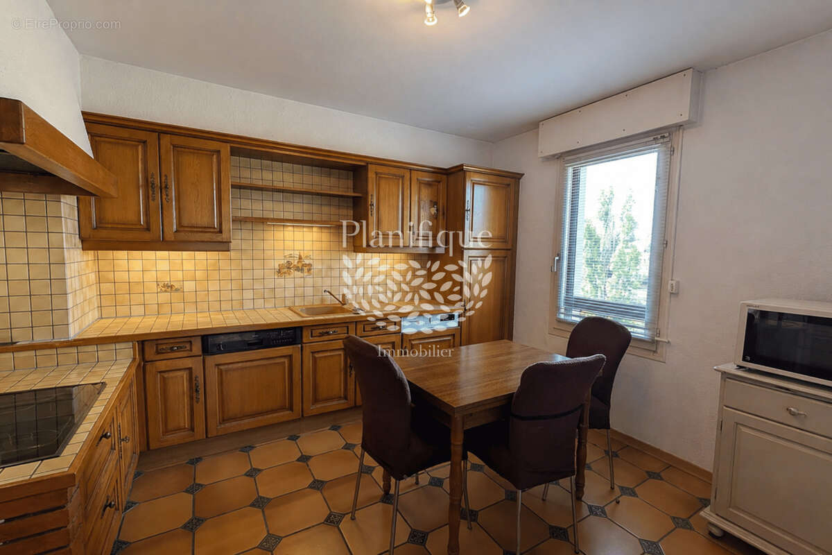 Appartement à SAINT-JULIEN-EN-GENEVOIS