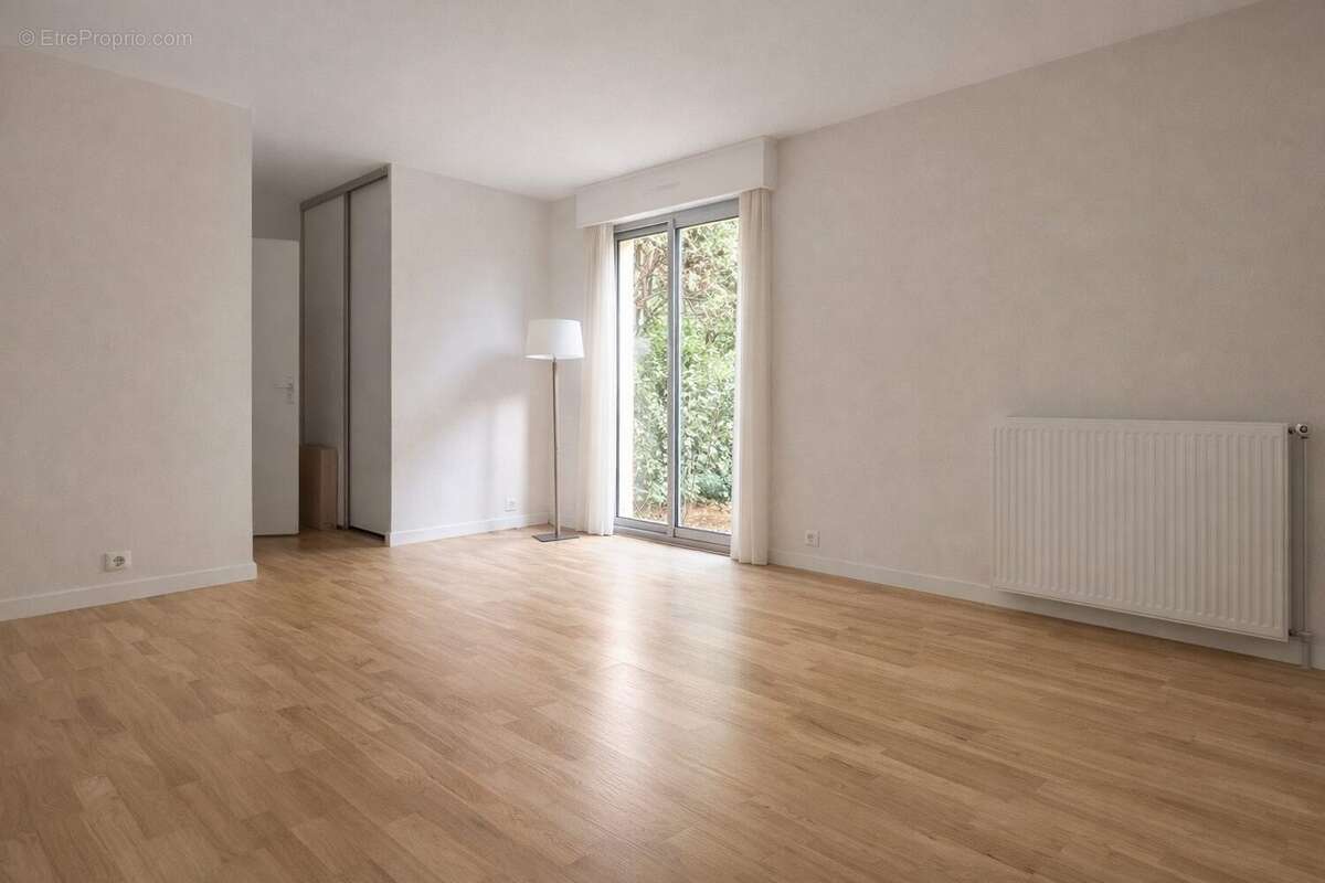 Appartement à MAISONS-ALFORT