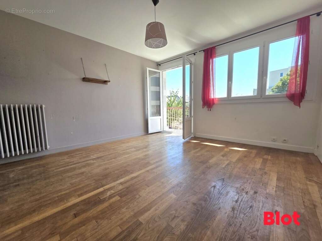 Appartement 54 m² à Rennes  - photo 2