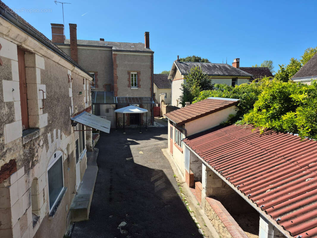 Maison à THESEE