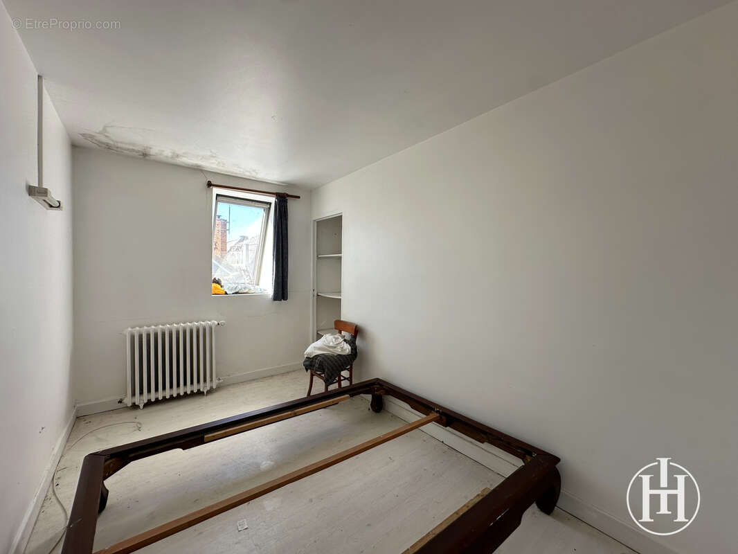 À SAISIR : Opportunité d’investissement - Ancien bar-restaurant avec logement de fonction - 260m2 - - photo 7