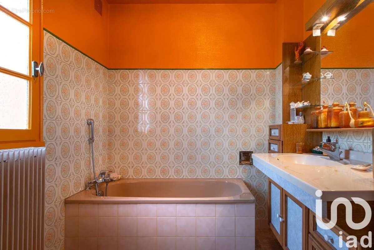 Photo 8 - Maison à MONTEREAU-FAULT-YONNE