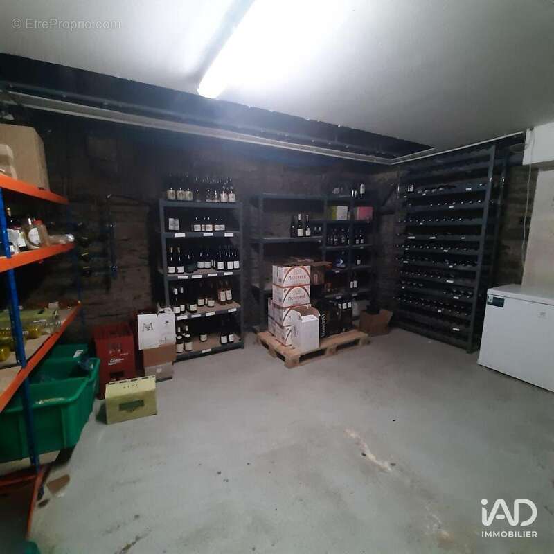 Photo 7 - Commerce à CARHAIX-PLOUGUER