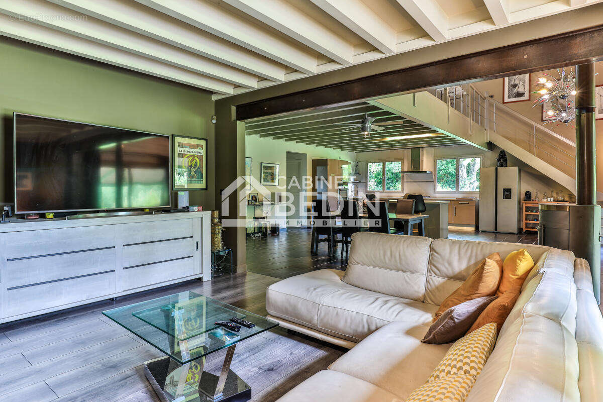 Maison à GUJAN-MESTRAS