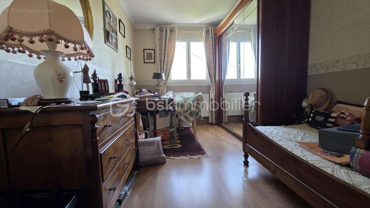 Maison à SAINT-GERMAIN-LES-CORBEIL