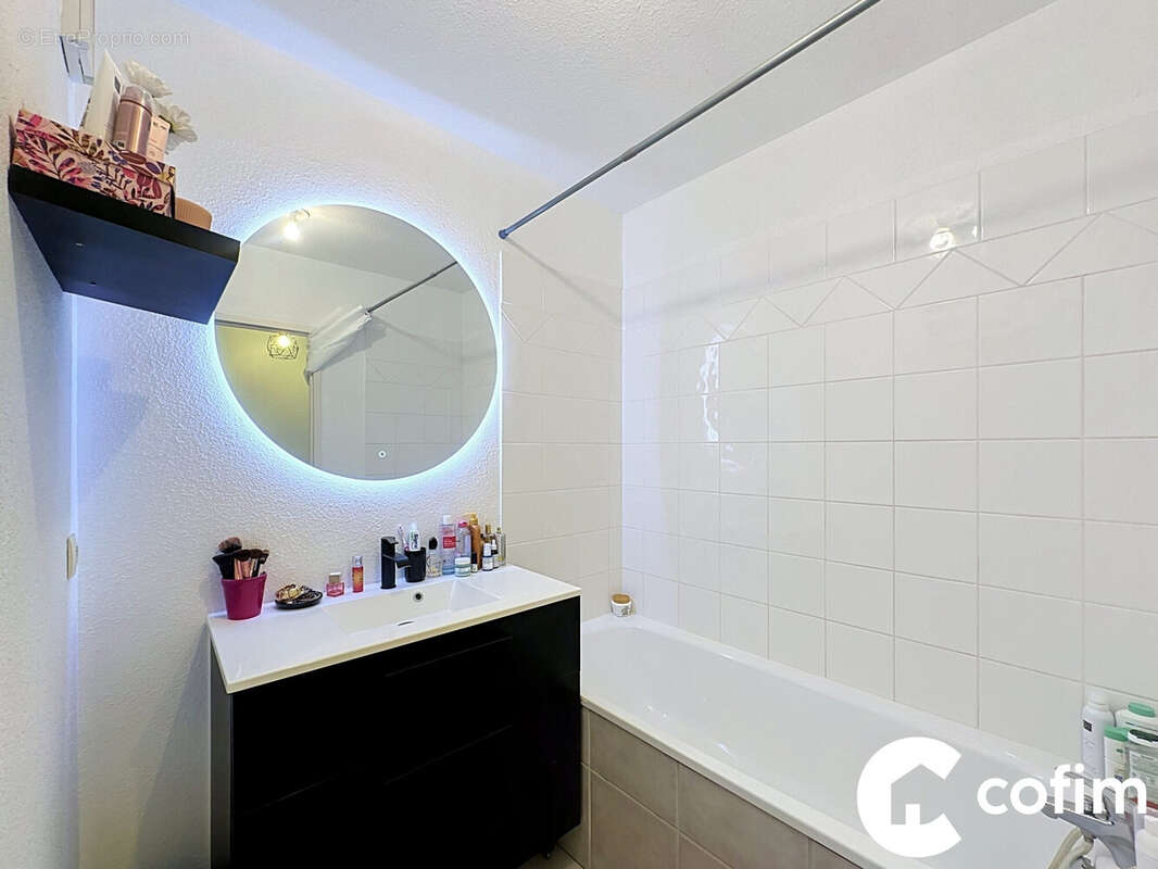 Appartement 43 m² à Billere  - photo 4