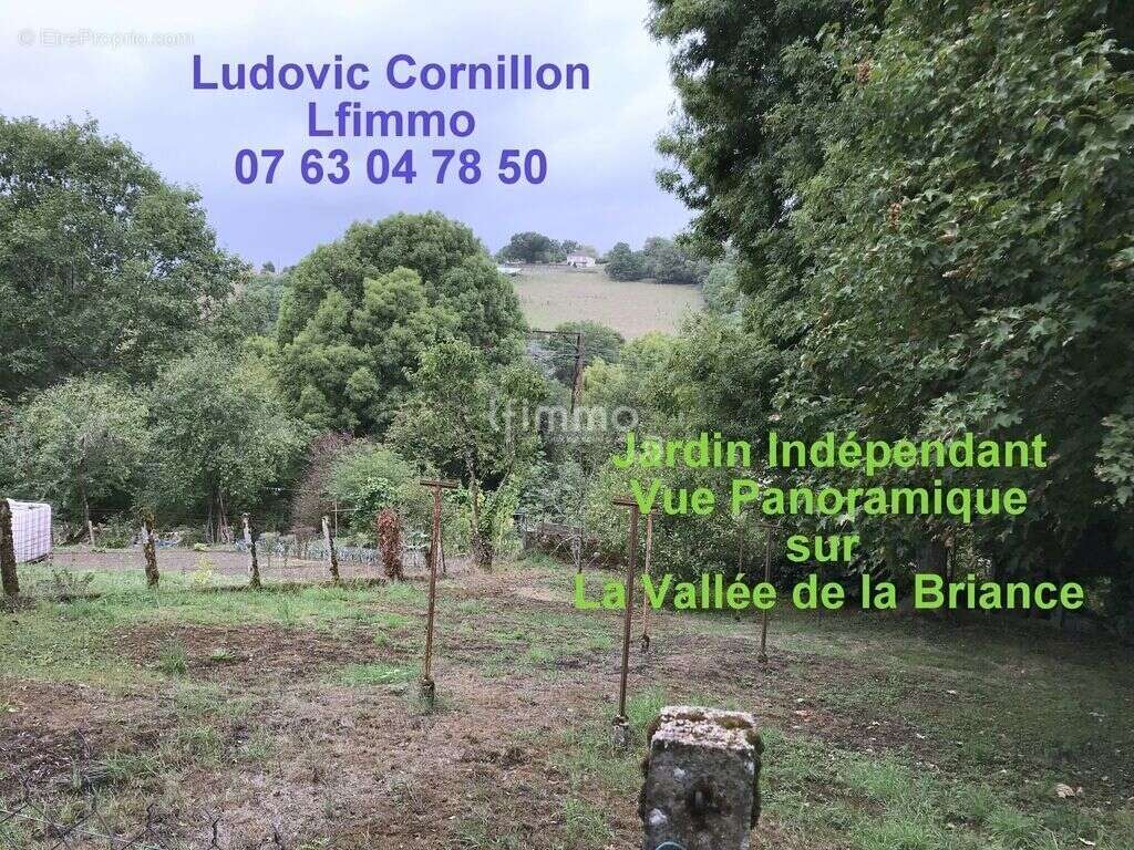 Maison à PIERRE-BUFFIERE