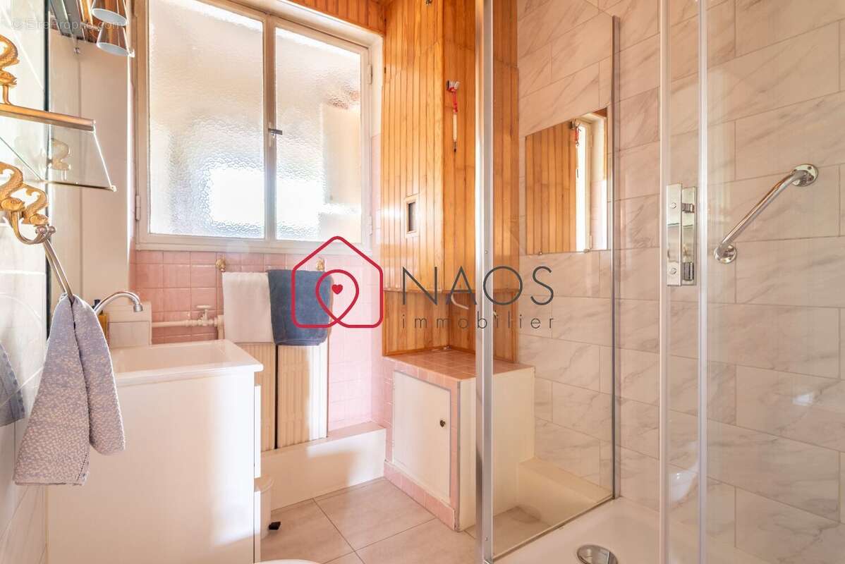 Appartement 84 m² à Saint-Cloud  - photo 11