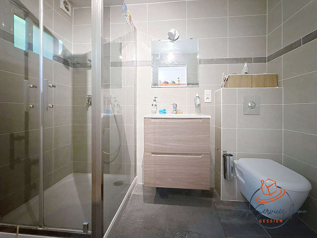 Maison à PREVESSIN-MOENS