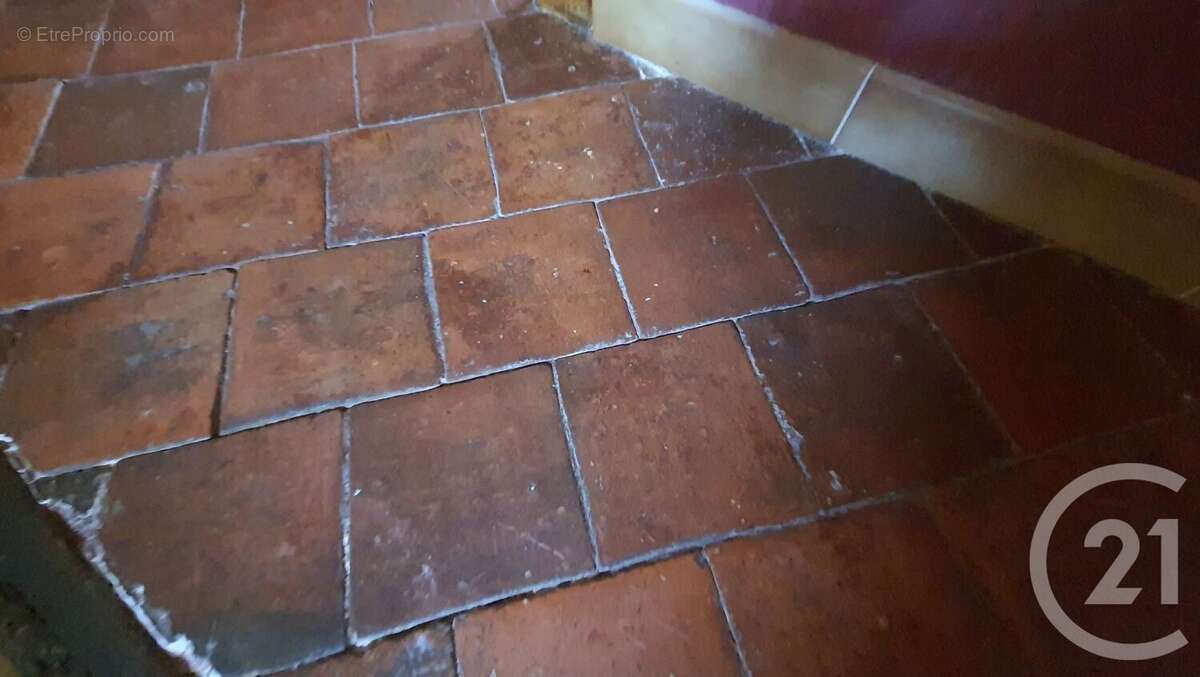 Maison à CORVOL-L&#039;ORGUEILLEUX