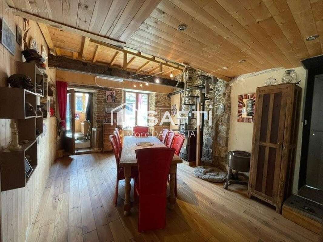 Photo 6 - Maison à CHEVRIERES