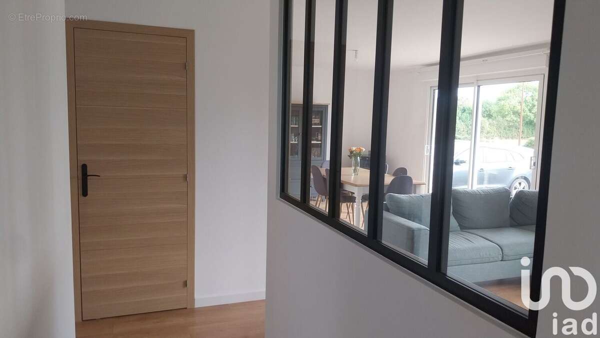 Photo 8 - Maison à SAINT-MARTIN-DES-NOYERS