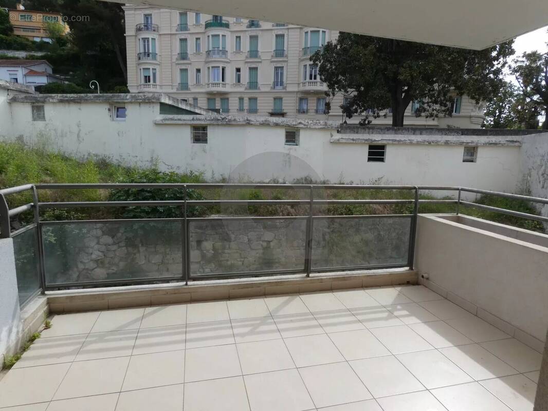 Appartement à MENTON