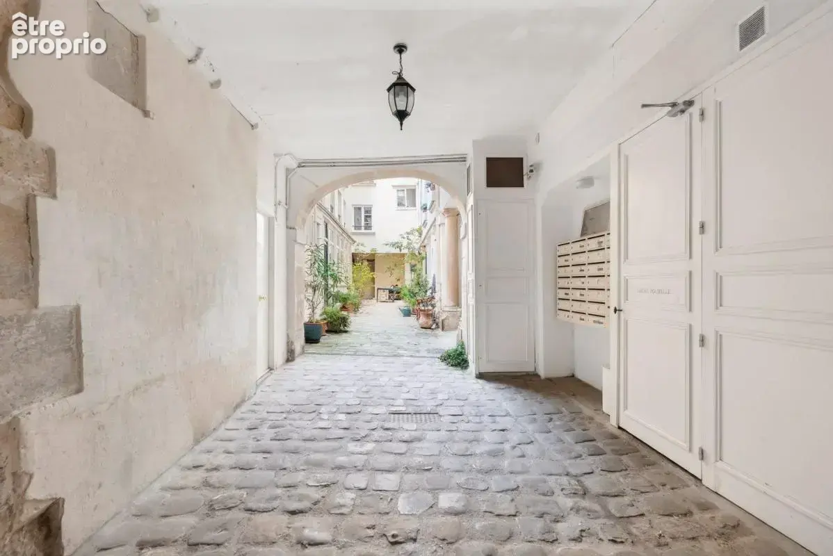 Locaux (lot 1&2) - 16 rue Visconti - photo 3