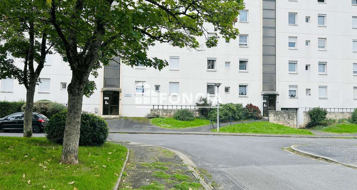 Parking à POITIERS