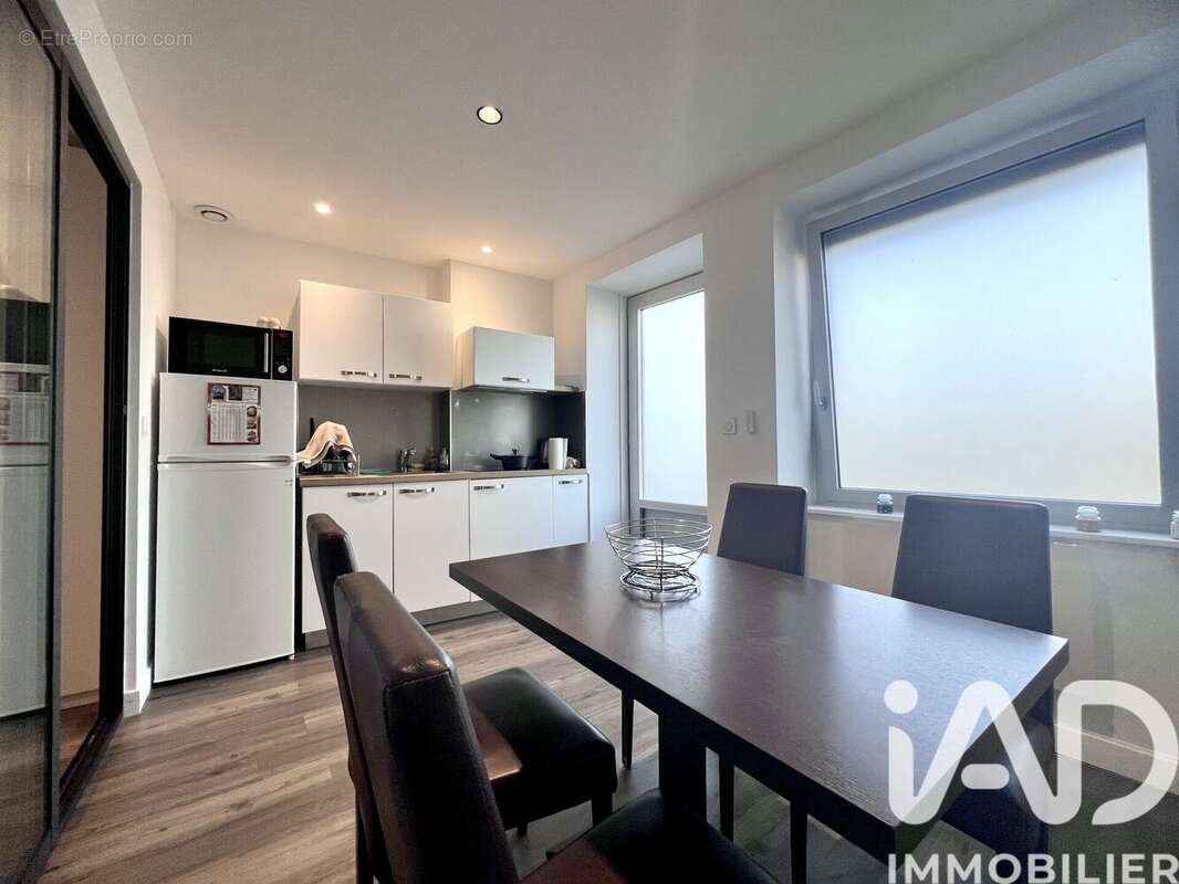 Photo 7 - Appartement à ALBIGNY-SUR-SAONE