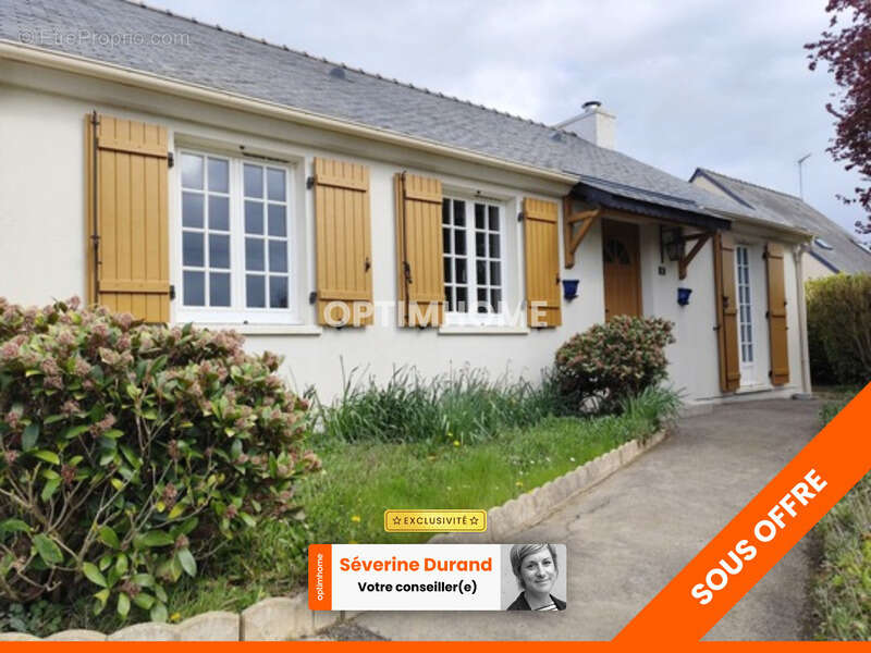 Maison à SAINT-JACUT-LES-PINS