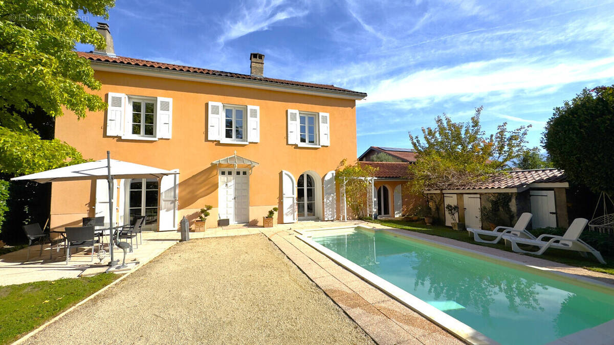 Maison à VARCES-ALLIERES-ET-RISSET