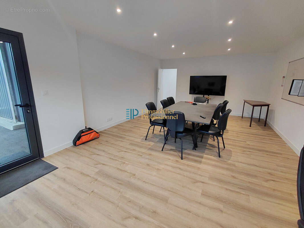 Commerce à ERGUE-GABERIC