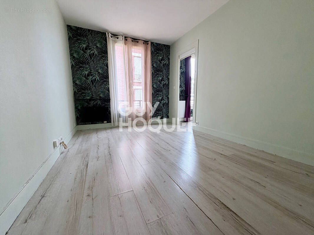 Appartement à LE PERREUX-SUR-MARNE