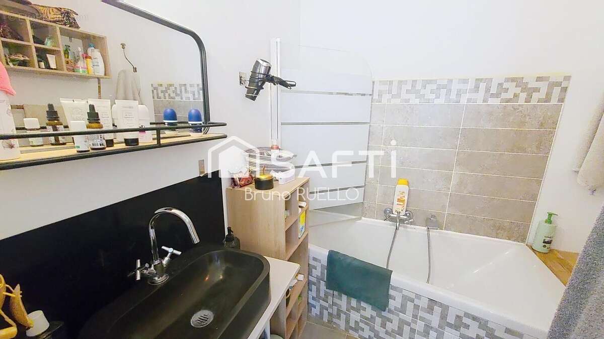 Photo 8 - Maison à MONTESQUIEU-DES-ALBERES