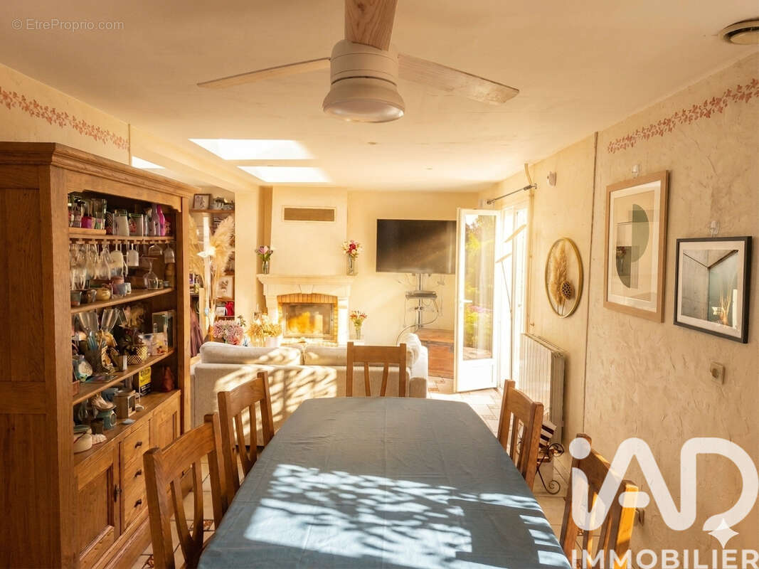 Maison 113 m² à Magny-En-Vexin  - photo 4