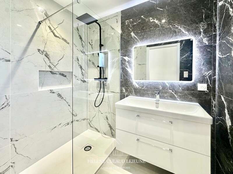 Maison à LOCQUELTAS